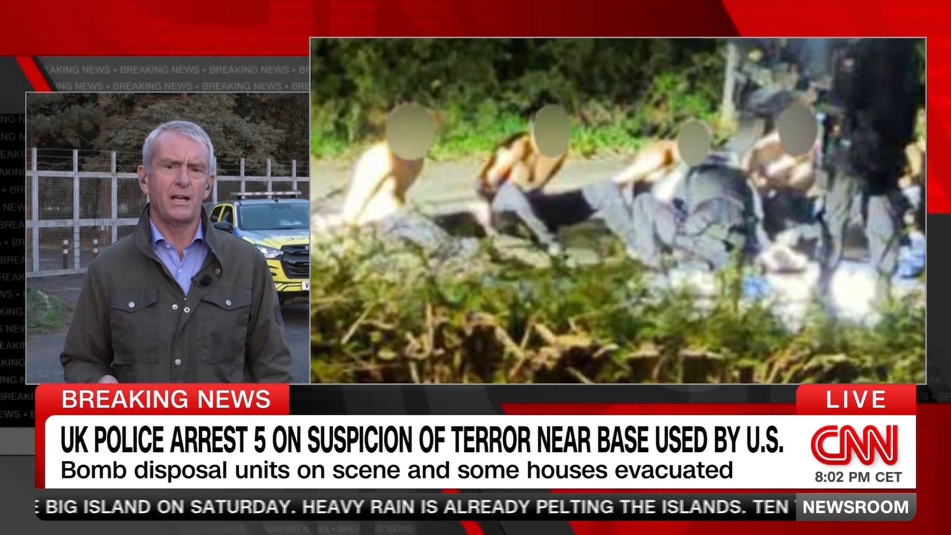 clipped thumbnail - uk-police-arrest-5-on-suspicion-of-of-terror-near-base-used-by-u-s - CNN ID 23021179 - 00:00:17;20