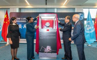 “Chang’e-6” lunar soil samples from the back of the moon were settled at the United Nations. How hard-core are our country’s lunar exploration results?