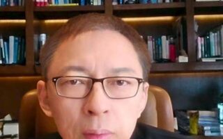 加州六旗網紅過車山永久關閉、前美國音樂牧師出軌殺妻、田納西一女囚將被執行死刑……張朝陽雙語分享全球熱點