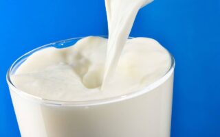 原創 競逐高蛋白，乳業新戰場