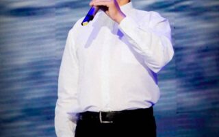 持續被舉報為“劣跡藝人”，知名歌手回應