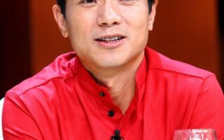 Robin Li bet on big models, what did he think clearly?