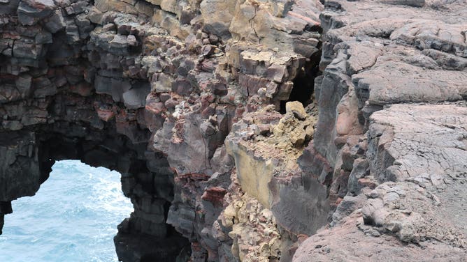 Cracks and damage to the the Hōlei Sea Arch in 2018 after the Kilauea eruption and summit crater formation.