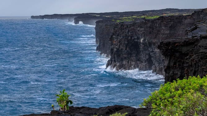 Photo after the Hōlei Sea Arch collapsed on Sept. 30, 2026.
