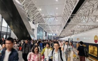 Yangtze River Delta Railway welcomes return passenger flow peak today: 3.9 million passengers are expected to be transported, ticket allocation will be dynamically adjusted