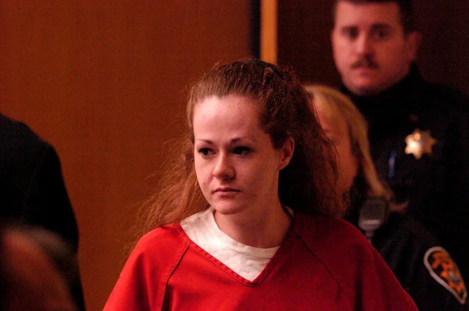 A picture taken on December 4, 2007 shows death row inmate Christa Pike entering a Knox County Criminal Court in Knoxville, Tennessee.